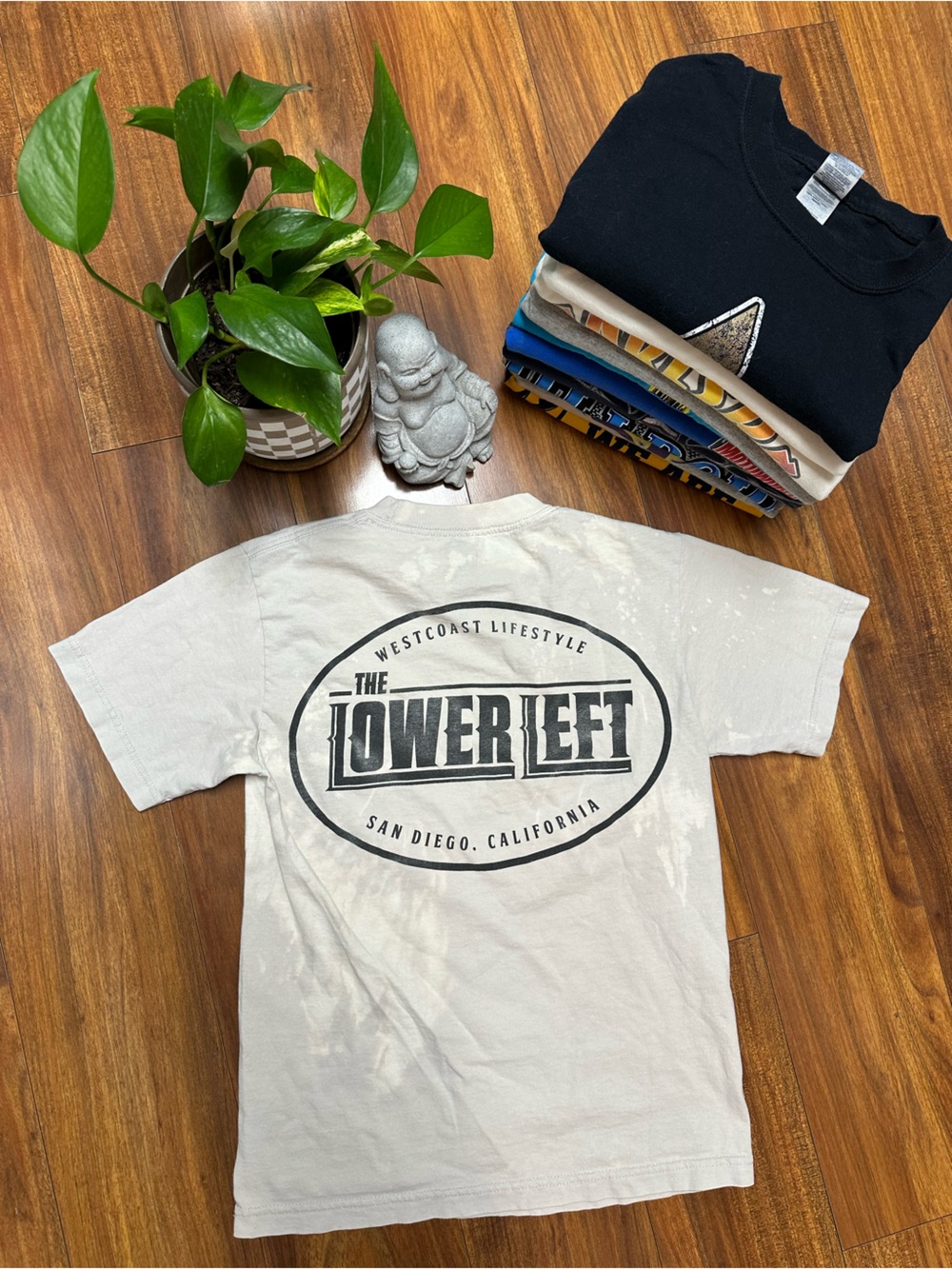 The Lower Left San Diego Small Tee - Light Gray